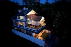 Rahta Villa An elegant 3BR Villa & BBQ Terrace